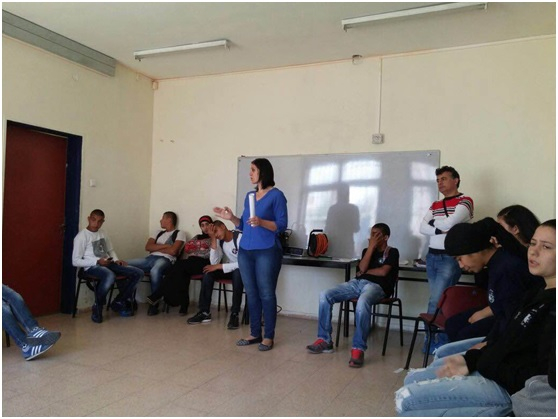 محاضرة "الادمان على المشروبات الكحولية" في ثانوية الوعد التكنولوجية، اللد